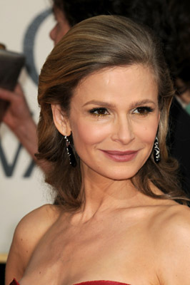 Kyra Sedgwick at event of The 66th Annual Golden Globe Awards (2009)