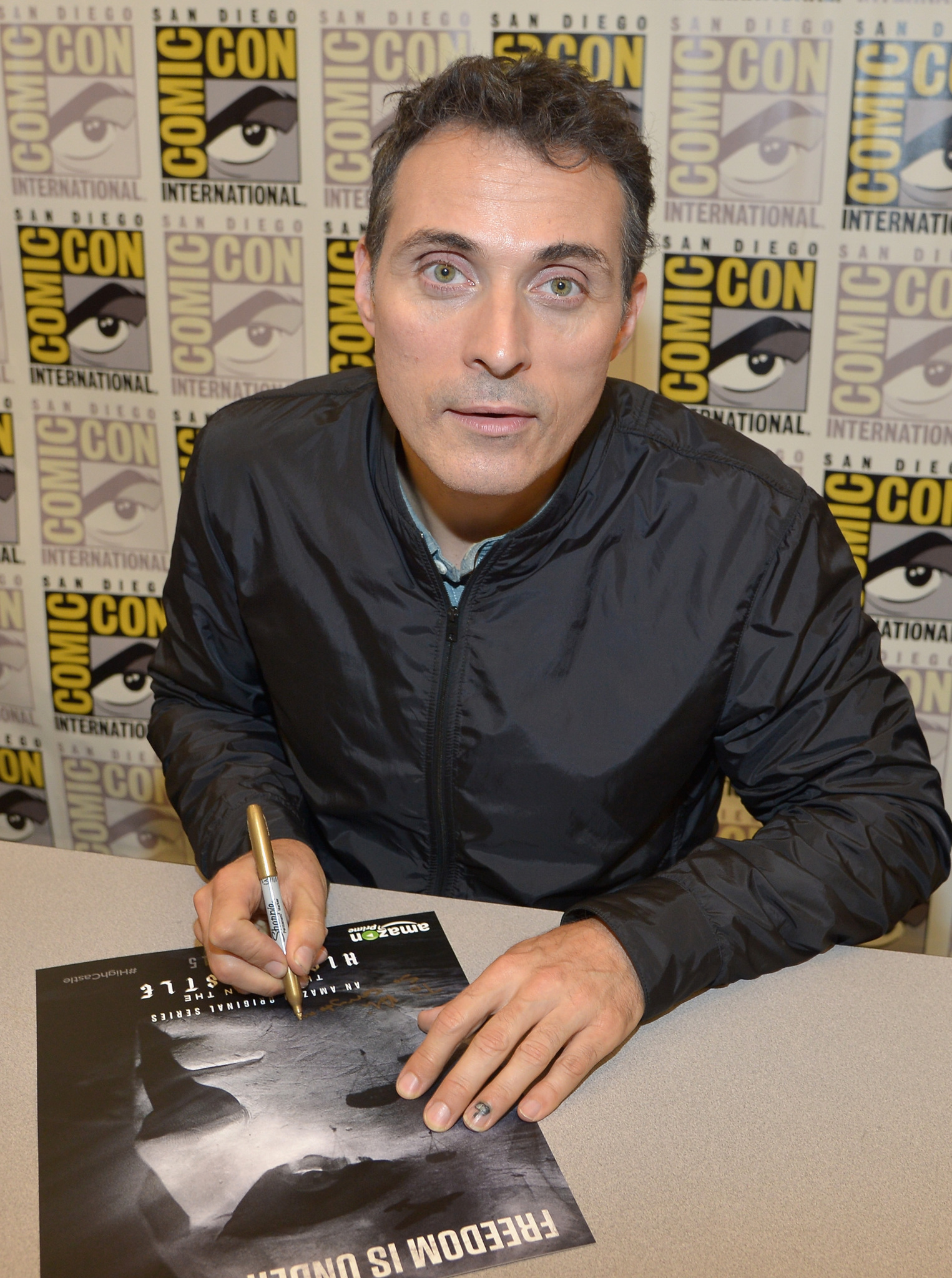 Rufus Sewell at event of The Man in the High Castle (2015)