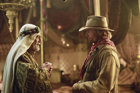 Still of Viggo Mortensen and Omar Sharif in Hidalgo (2004)
