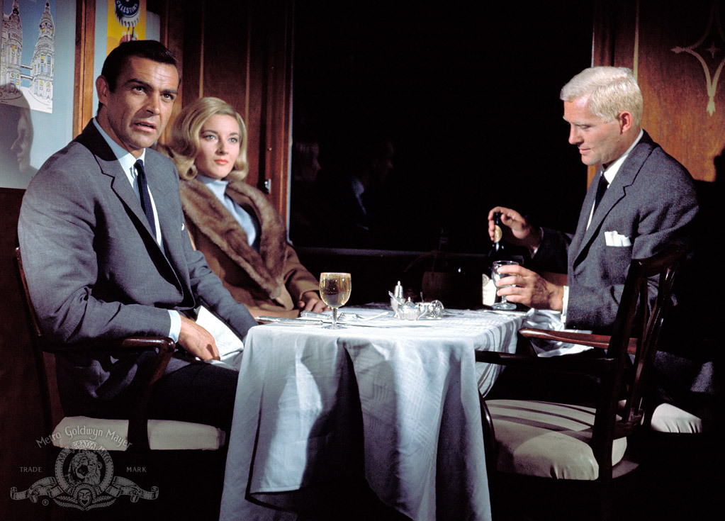 Still of Sean Connery, Daniela Bianchi and Robert Shaw in Is Rusijos su meile (1963)