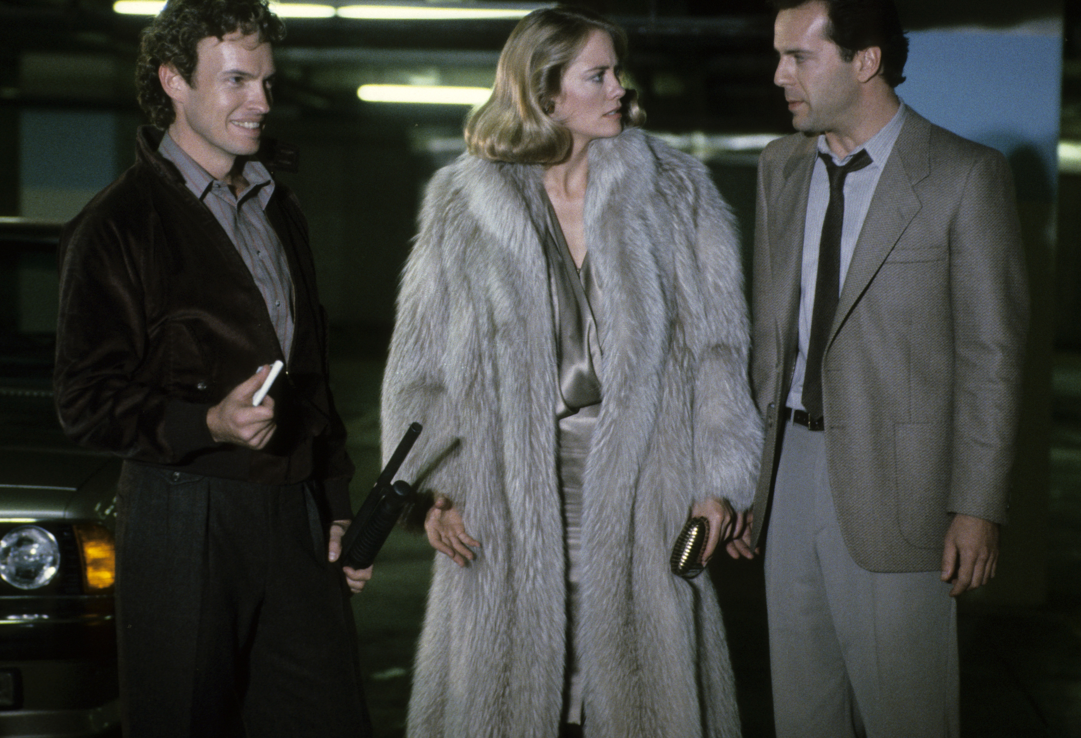 Still of Bruce Willis, Cybill Shepherd and Gary Graham in Moonlighting (1985)