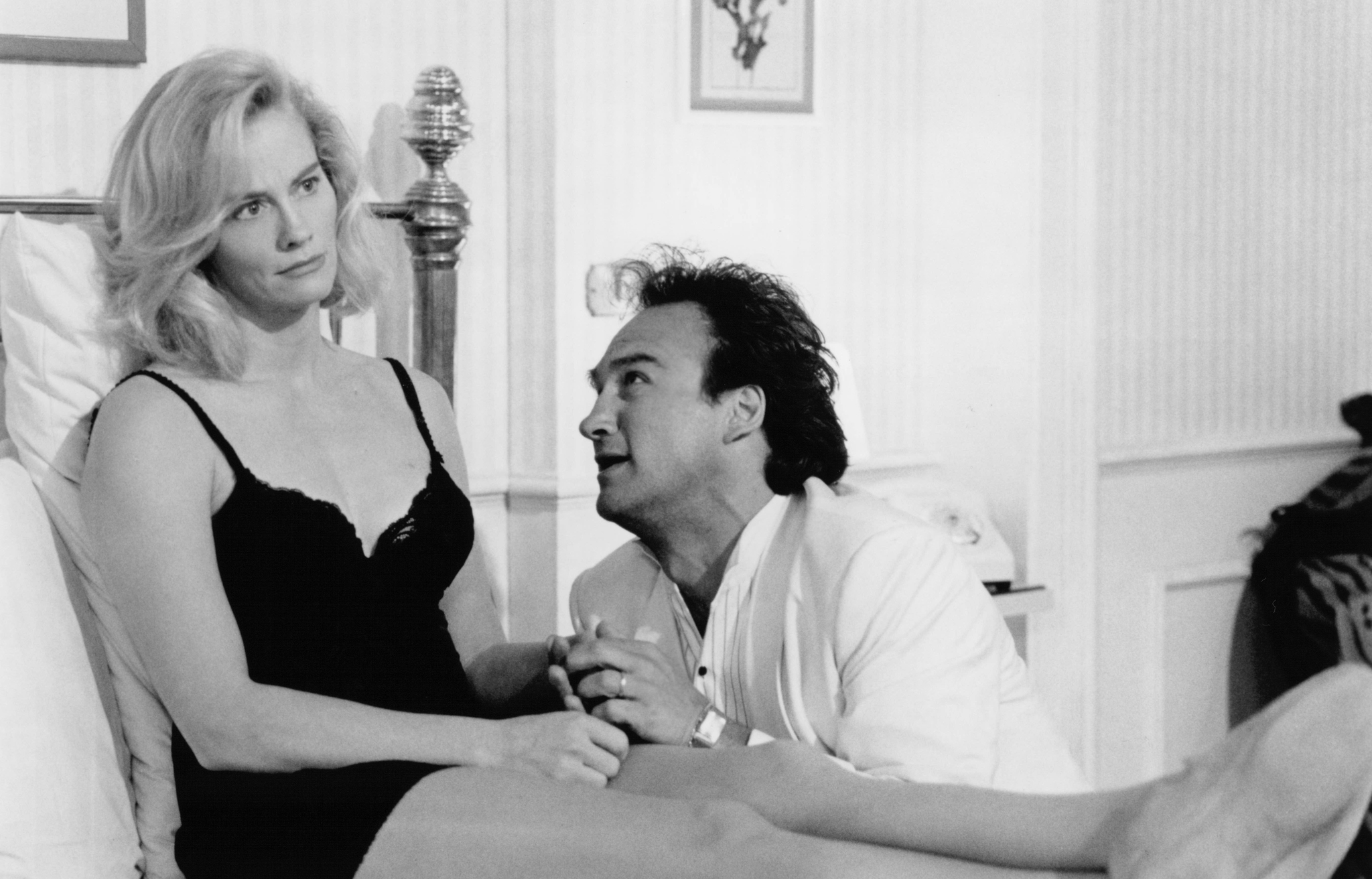 Still of James Belushi and Cybill Shepherd in Once Upon a Crime... (1992)