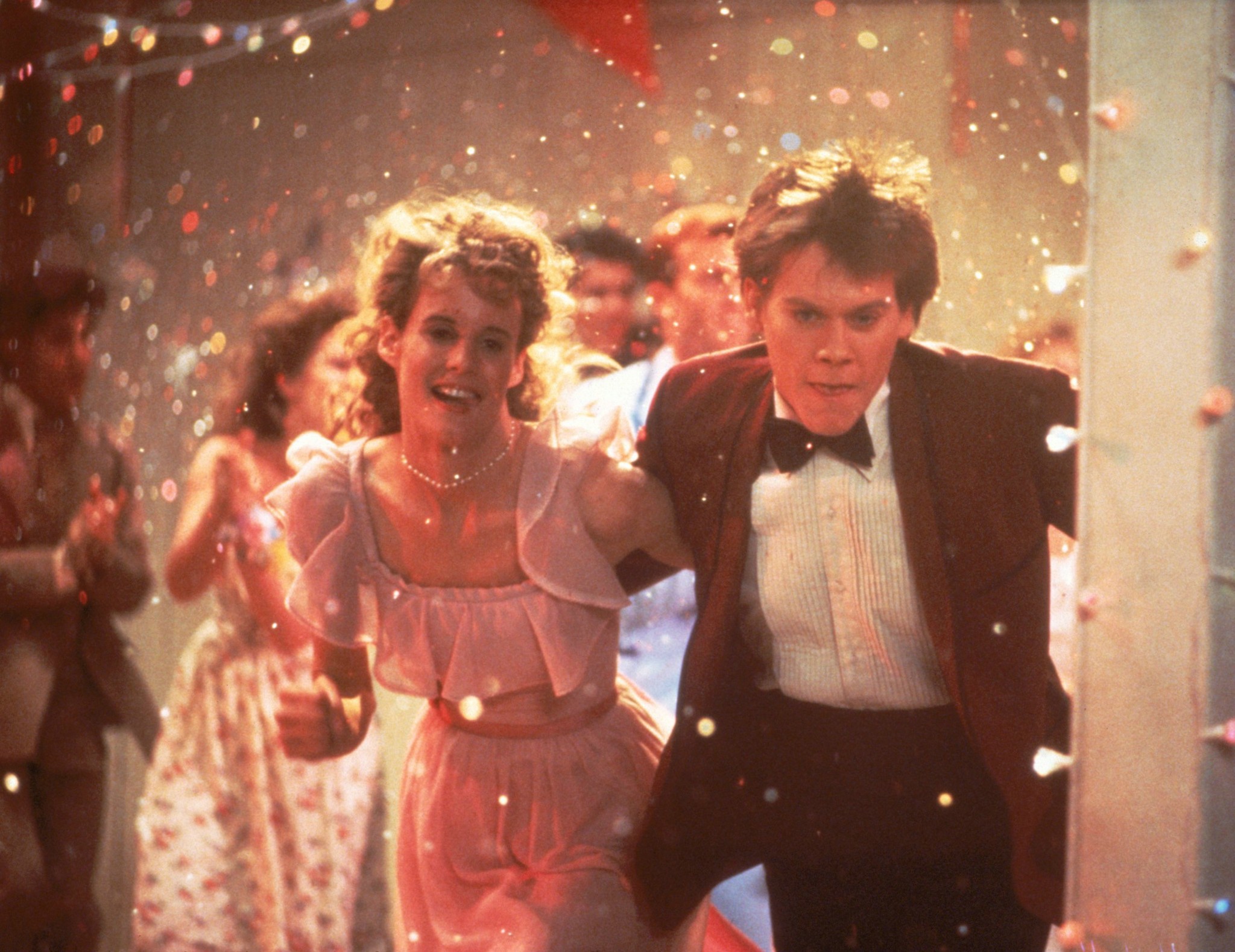 Still of Kevin Bacon and Lori Singer in Footloose (1984)