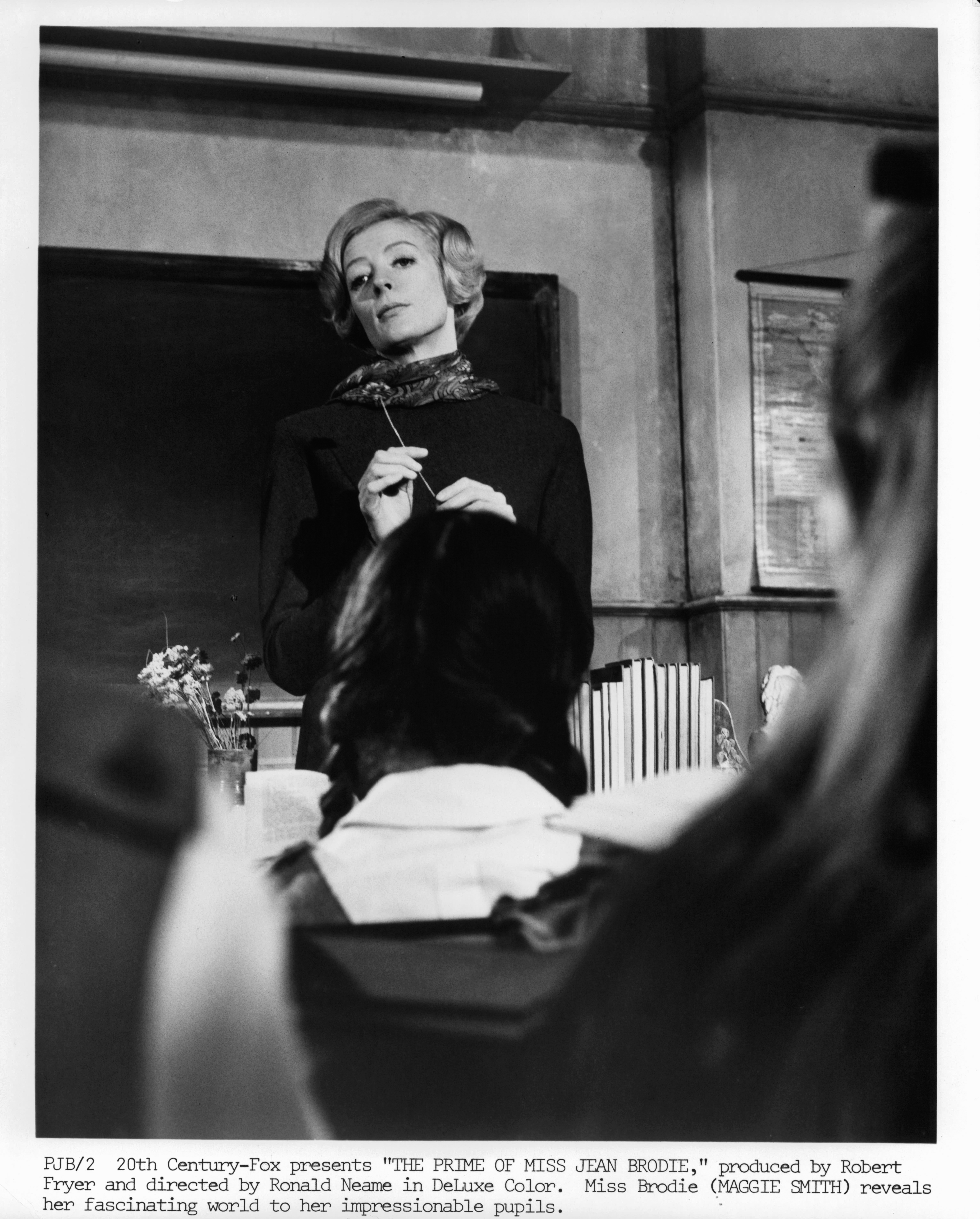 Still of Maggie Smith in The Prime of Miss Jean Brodie (1969)