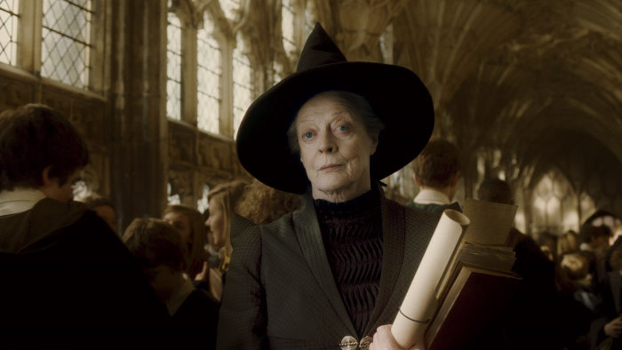 Still of Maggie Smith in Haris Poteris ir netikras princas (2009)