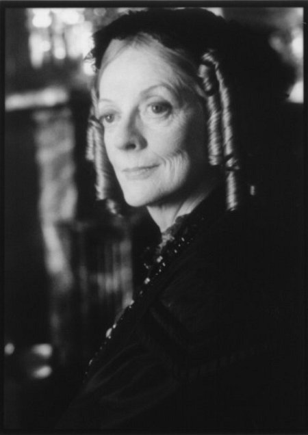 Still of Maggie Smith in Washington Square (1997)