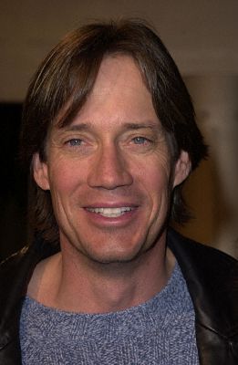 Kevin Sorbo at event of The Pledge (2001)