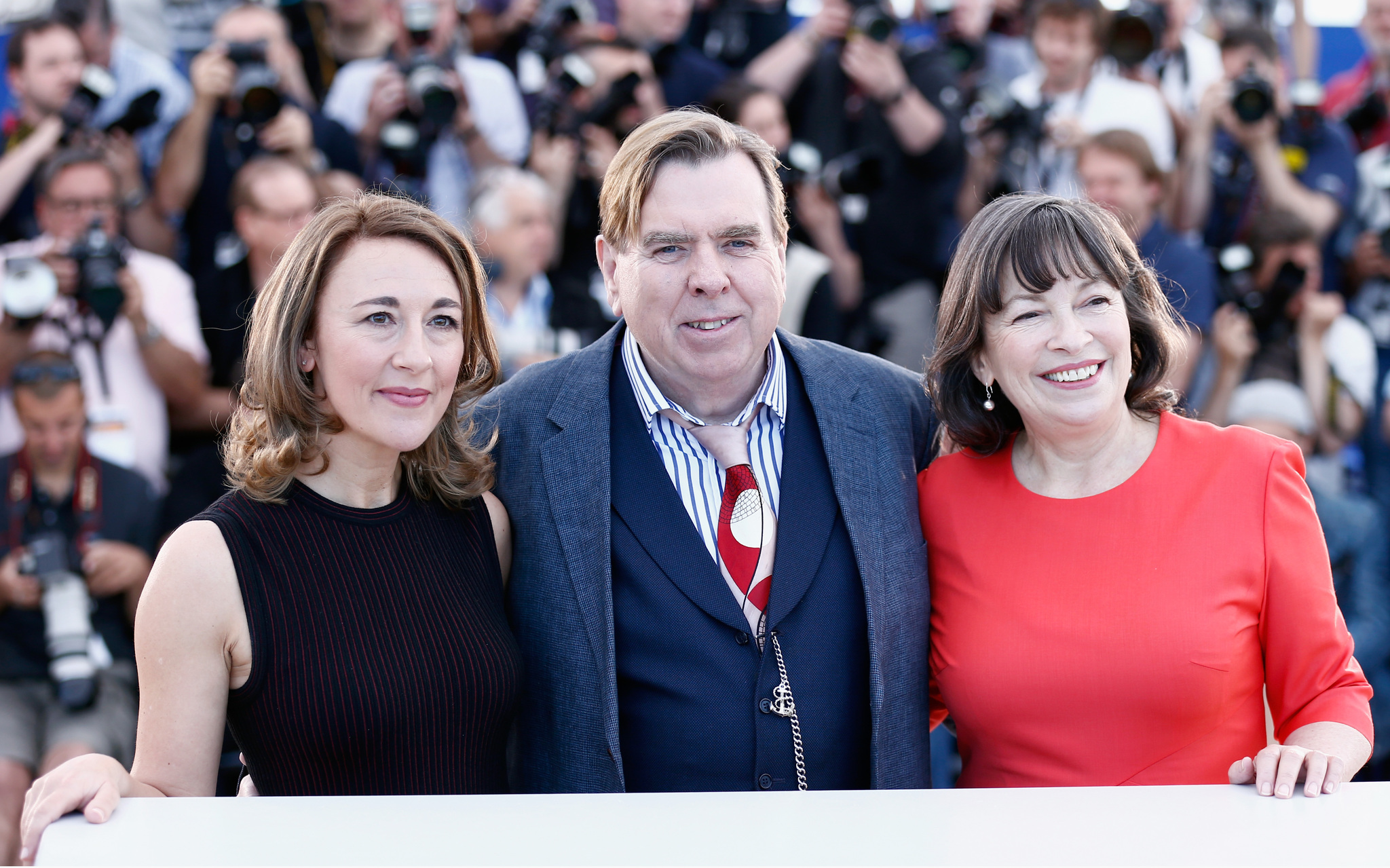 Timothy Spall, Dorothy Atkinson and Marion Bailey at event of Mr. Turner (2014)