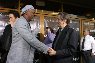 Samuel L. Jackson and Harry Dean Stanton at event of 1408 (2007)