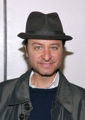 Fisher Stevens at event of Yes (2004)