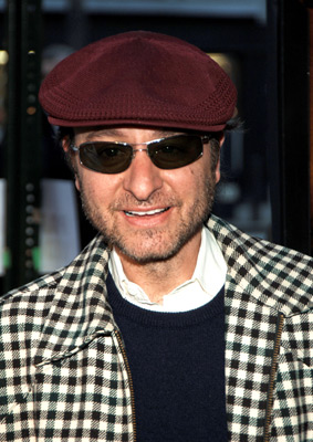 Fisher Stevens at event of Ring of Fire: The Emile Griffith Story (2005)