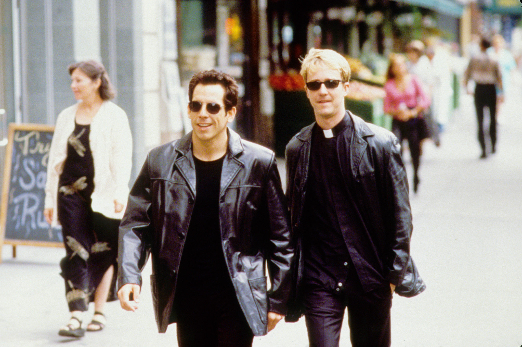 Still of Edward Norton and Ben Stiller in Keeping the Faith (2000)