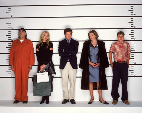 Still of Jason Bateman, Jeffrey Tambor, Portia de Rossi, Michael Cera and Jessica Walter in Arrested Development (2003)