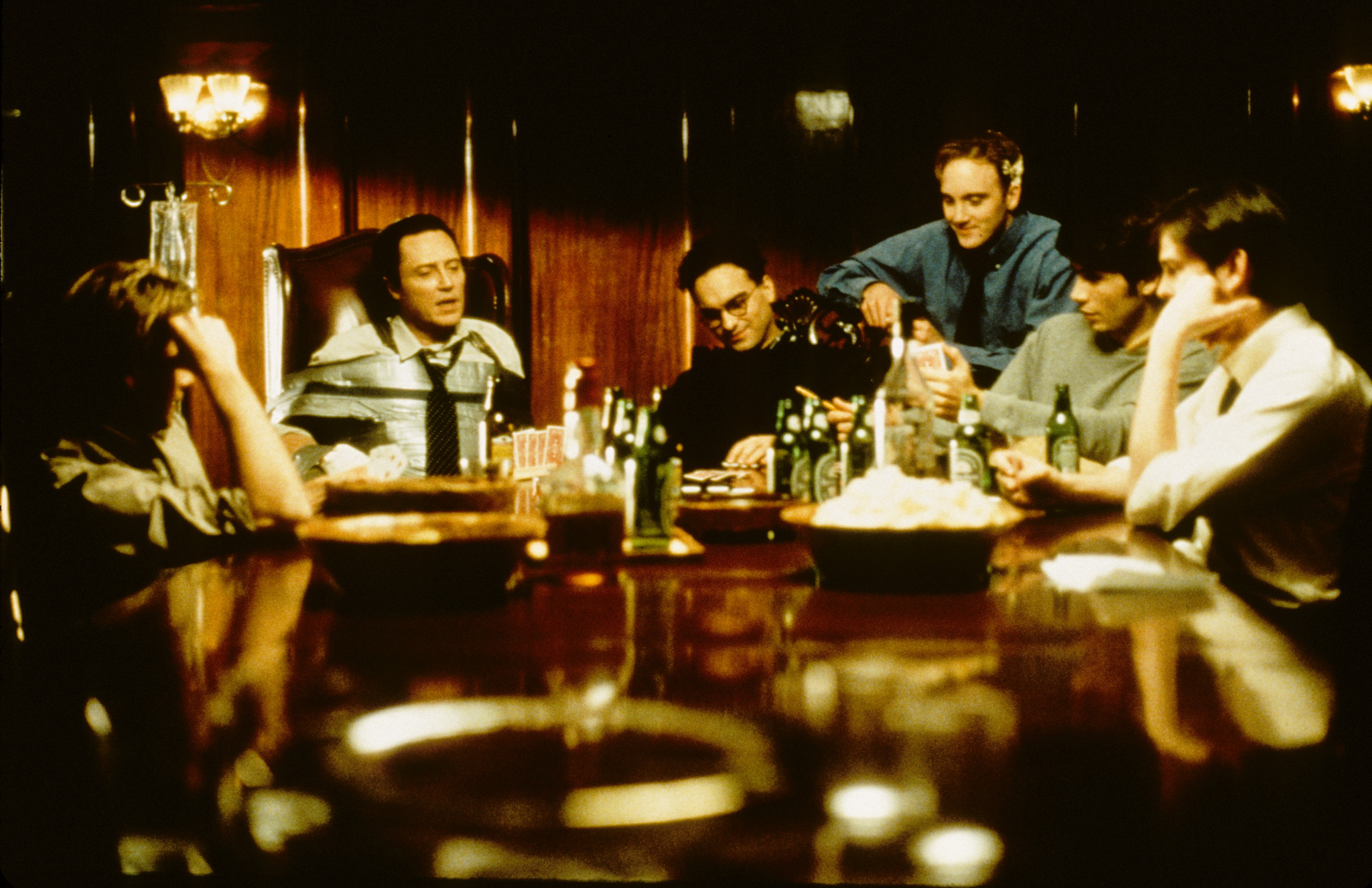 Still of Sean Patrick Flanery, Jay Mohr, Henry Thomas, Jeremy Sisto and Johnny Galecki in Suicide Kings (1997)