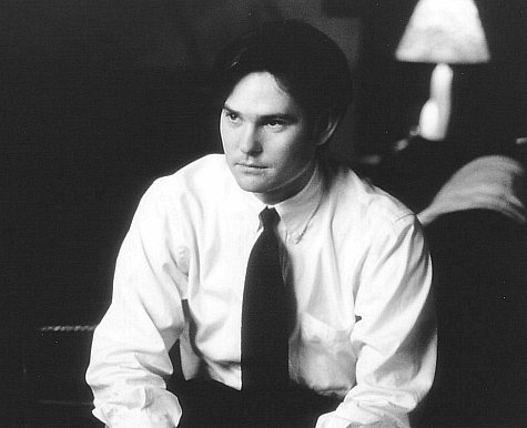 Still of Henry Thomas in Suicide Kings (1997)