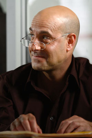 Still of Stanley Tucci in 3 lbs. (2006)