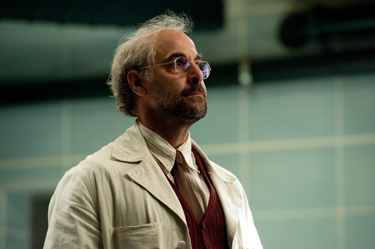 Still of Stanley Tucci in Kapitonas Amerika: pirmasis kersytojas (2011)