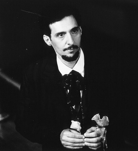 Still of John Turturro in Illuminata (1998)