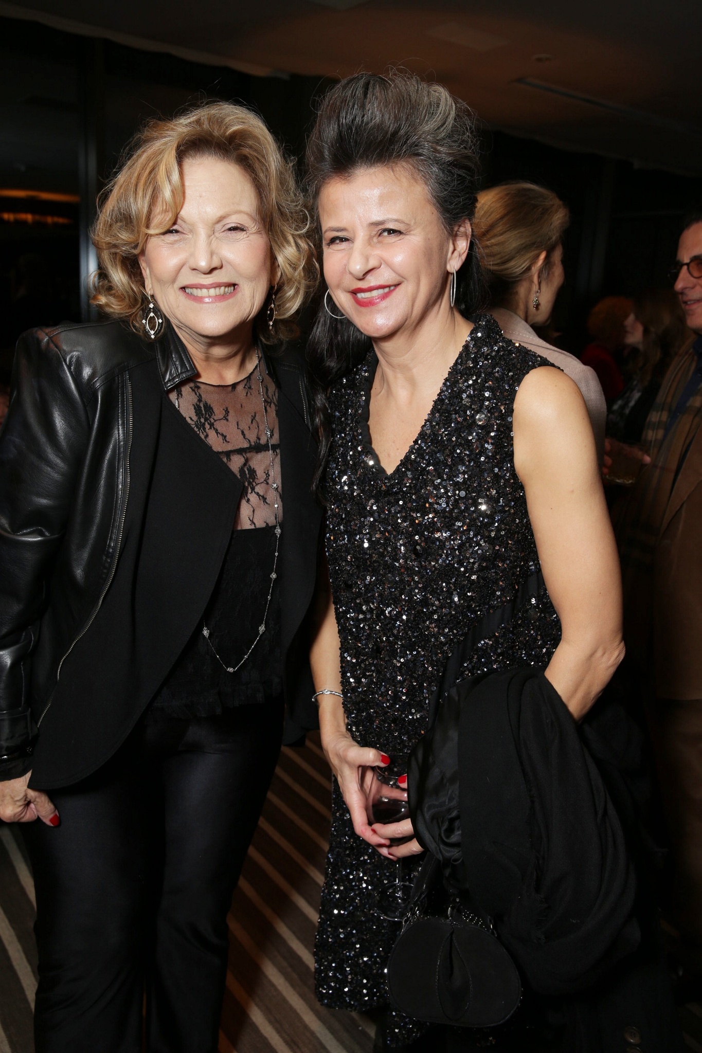 Tracey Ullman and Brenda Vaccaro at event of Into the Woods (2014)