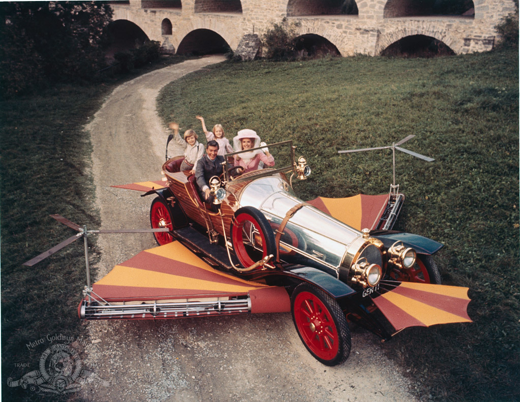 Still of Dick Van Dyke, Adrian Hall, Sally Ann Howes and Heather Ripley in Chitty Chitty Bang Bang (1968)