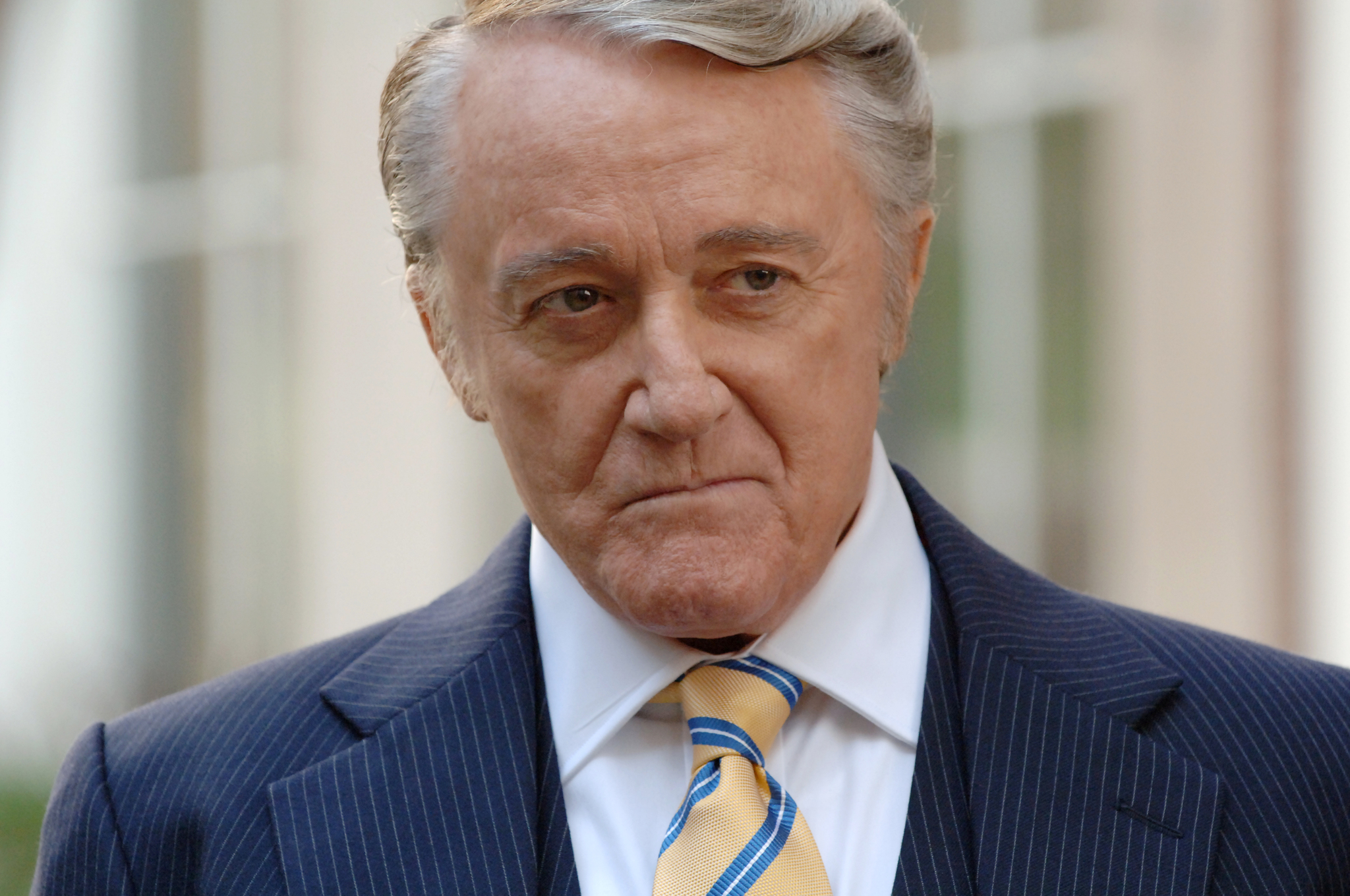 Still of Robert Vaughn in Hustle (2004)