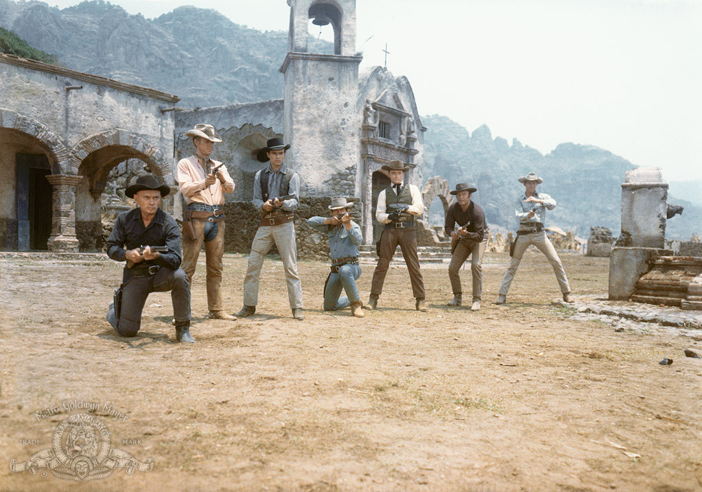 Still of Charles Bronson, James Coburn, Steve McQueen, Yul Brynner, Robert Vaughn, Horst Buchholz and Brad Dexter in The Magnificent Seven (1960)