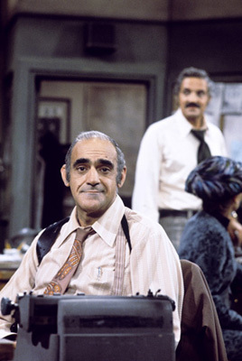 Abe Vigoda in Barney Miller (1974)