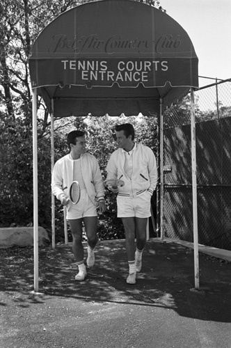 Robert Wagner and Robert Conrad at the Bel-Air Country Club tennis courts circa 1960