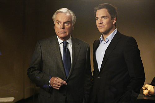 Still of Robert Wagner and Michael Weatherly in NCIS: Naval Criminal Investigative Service (2003)