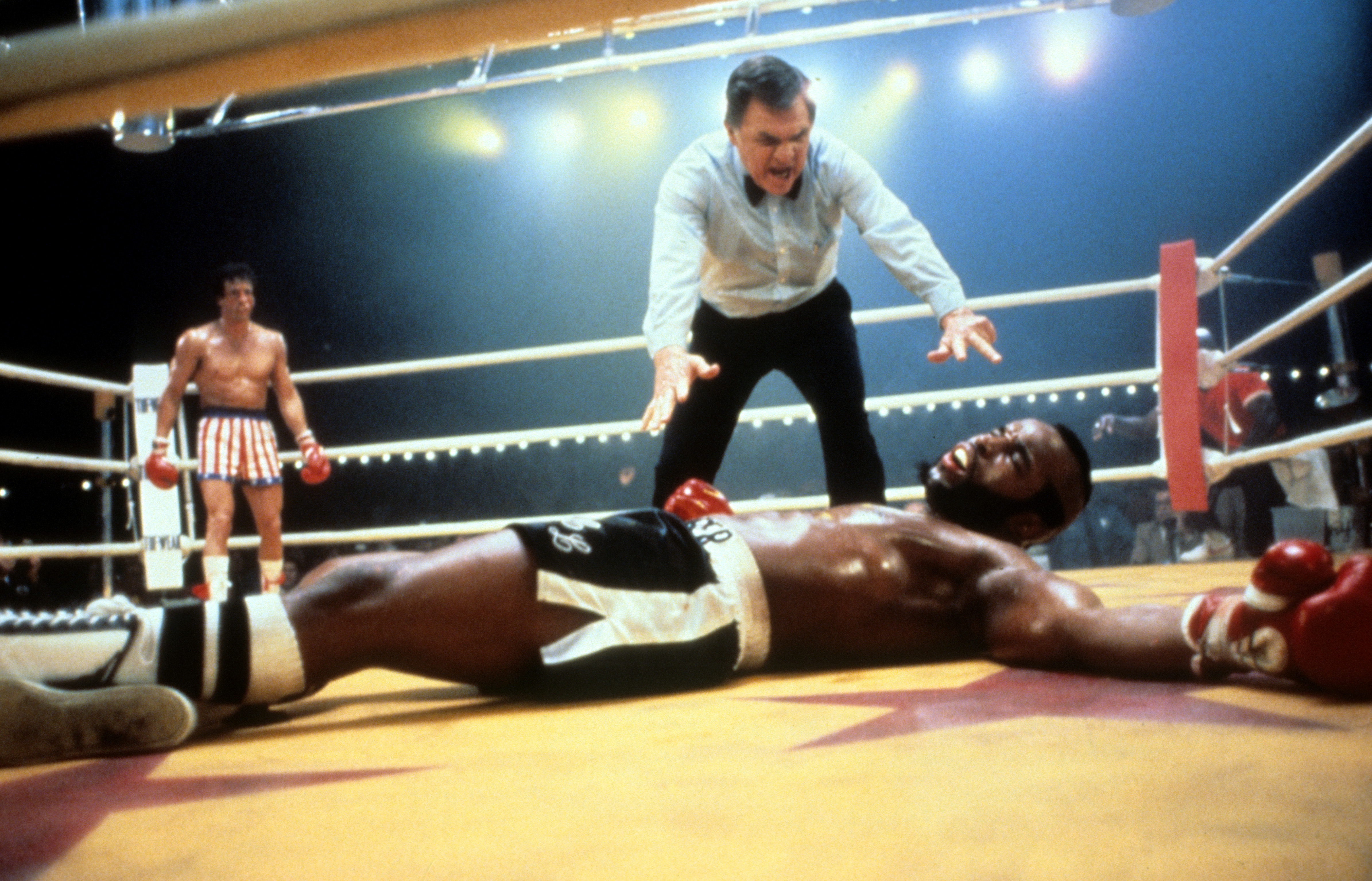 Still of Sylvester Stallone and Carl Weathers in Rocky III (1982)