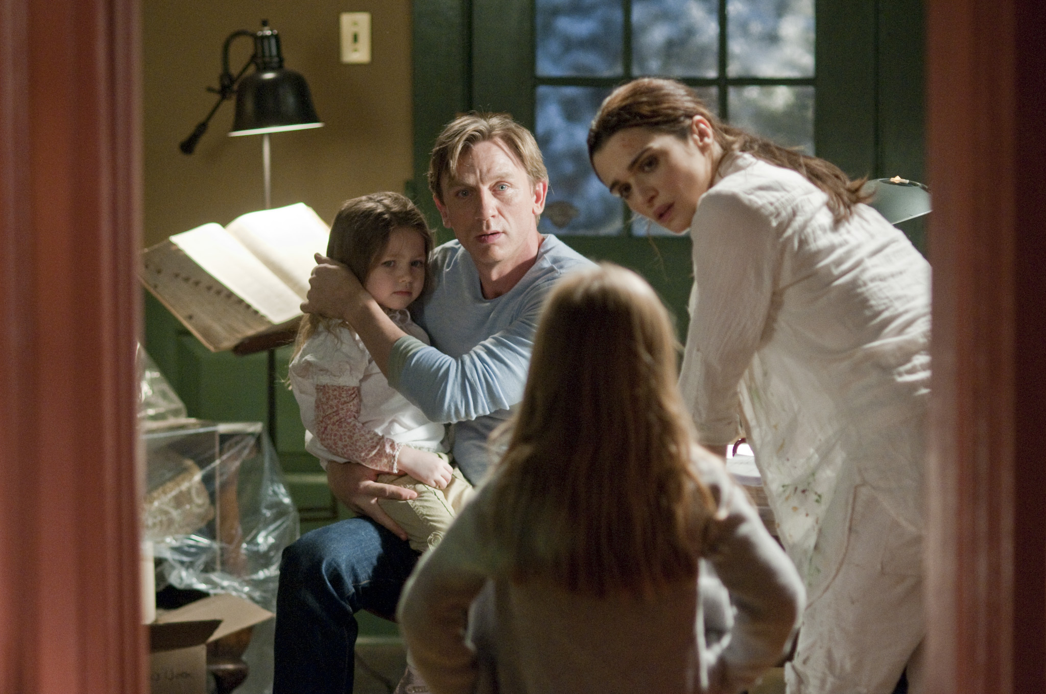 Still of Rachel Weisz and Daniel Craig in Dream House (2011)
