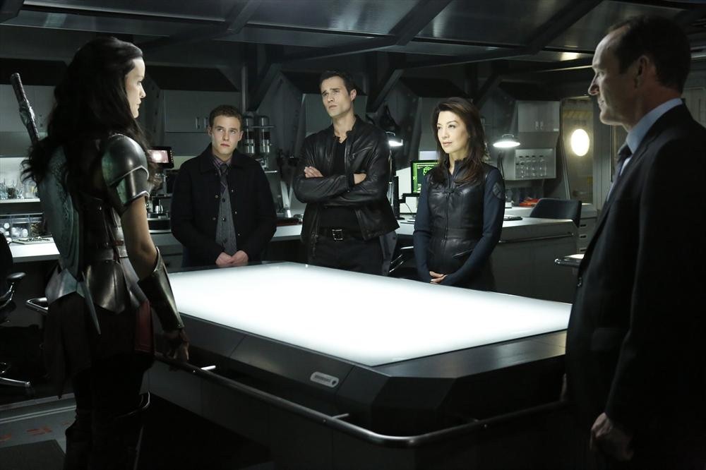 Still of Ming-Na Wen, Clark Gregg, Iain De Caestecker, Jaimie Alexander and Brett Dalton in Agents of S.H.I.E.L.D. (2013)