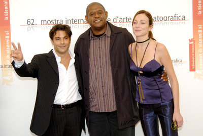 Forest Whitaker, Marco Leonardi and Stefania Rocca at event of Mary (2005)