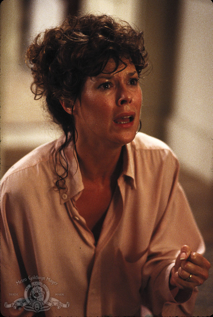 Still of JoBeth Williams in Poltergeist II: The Other Side (1986)