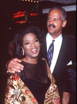 Oprah Winfrey at event of Beloved (1998)