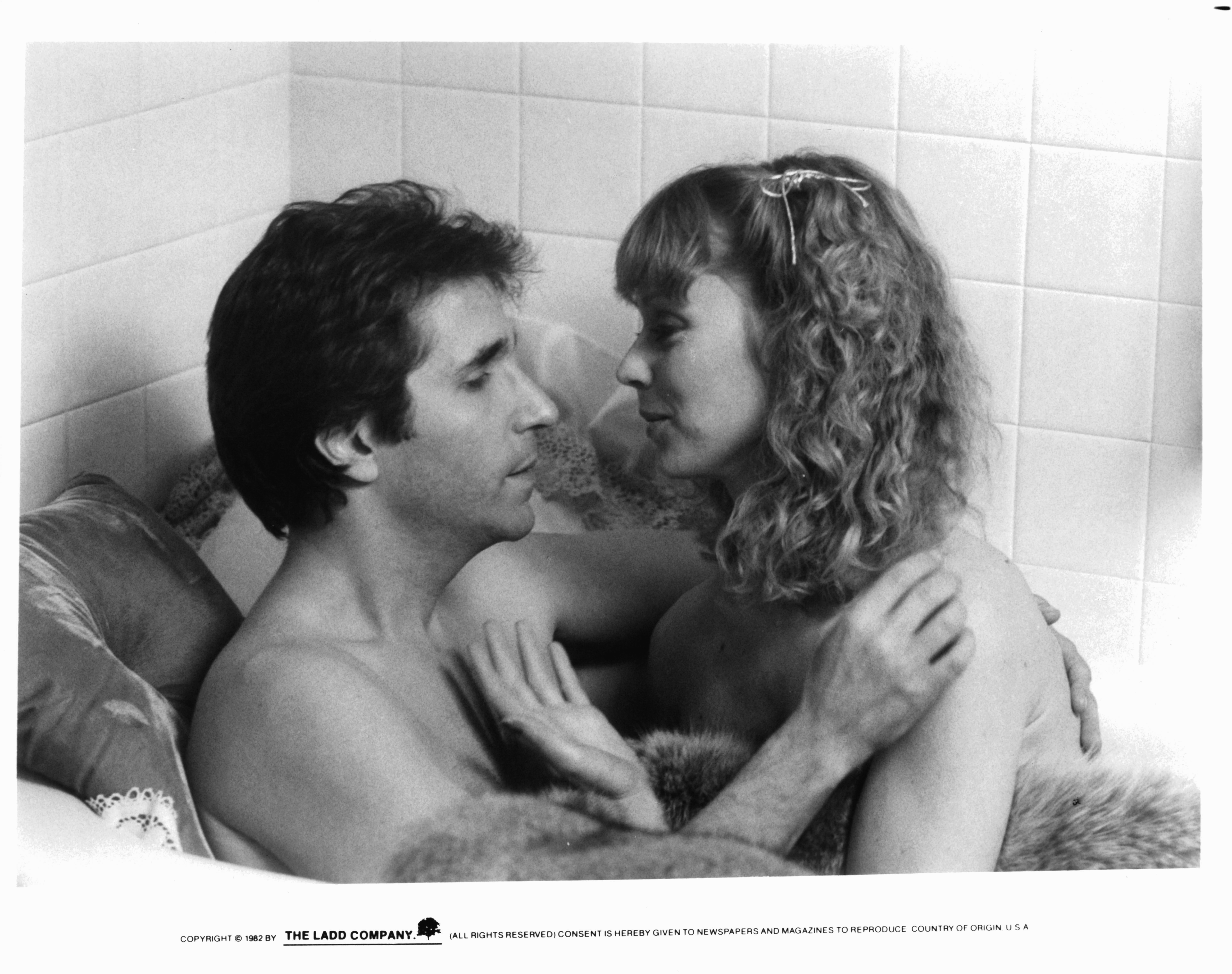 Still of Shelley Long and Henry Winkler in Night Shift (1982)