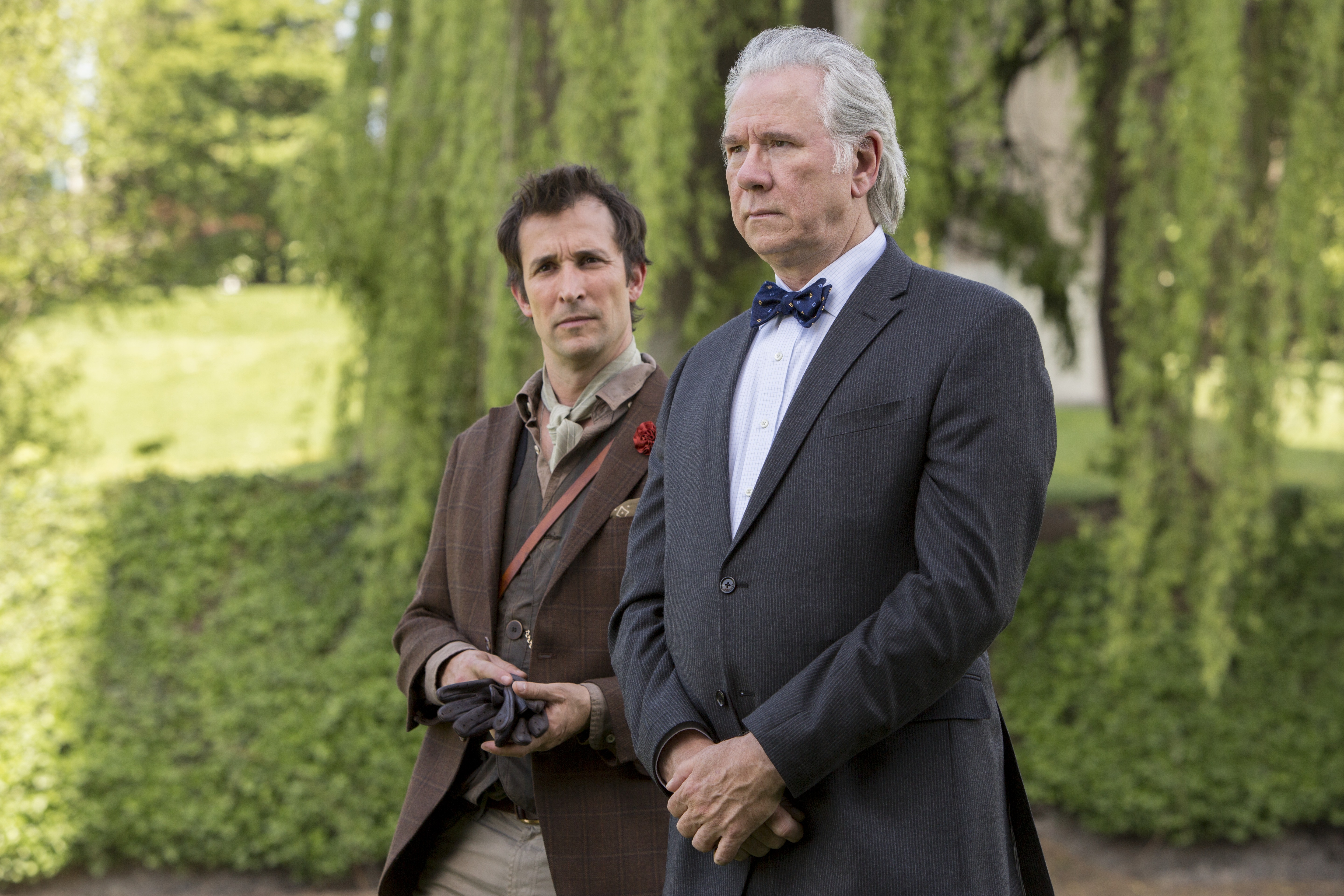 Still of Noah Wyle and John Larroquette in The Librarians (2014)
