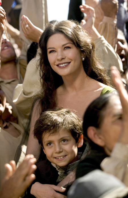 Still of Catherine Zeta-Jones in The Legend of Zorro (2005)