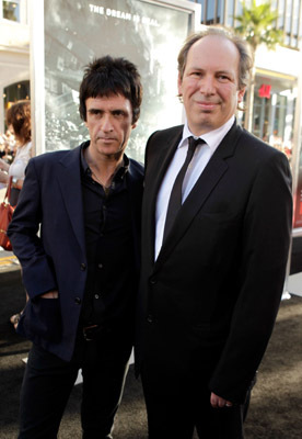 Hans Zimmer and Johnny Marr at event of Pradzia (2010)