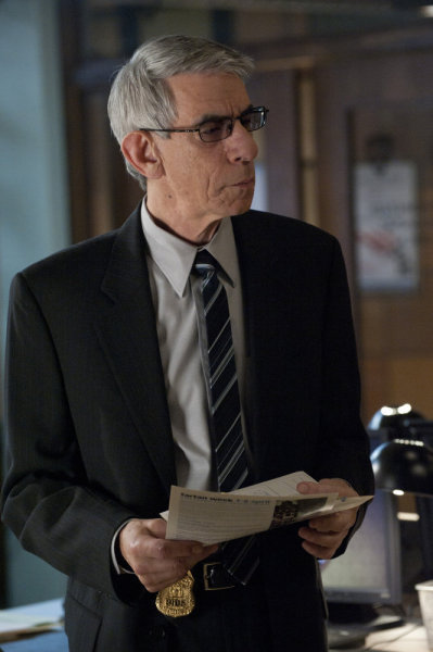 Still of Richard Belzer in Law & Order: Special Victims Unit (1999)