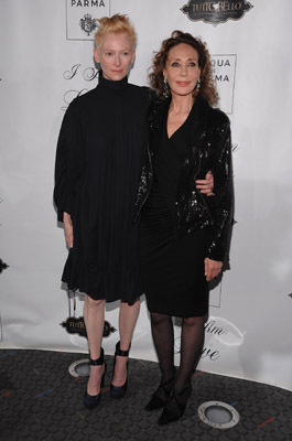 Marisa Berenson and Tilda Swinton at event of Io sono l'amore (2009)