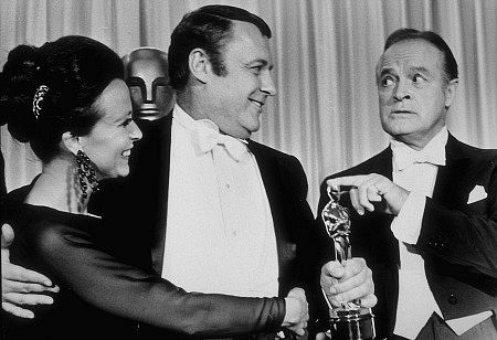 173-427 Bob Hope, Rod Steiger and Claire Bloom at the 40th Annual Academy Awards