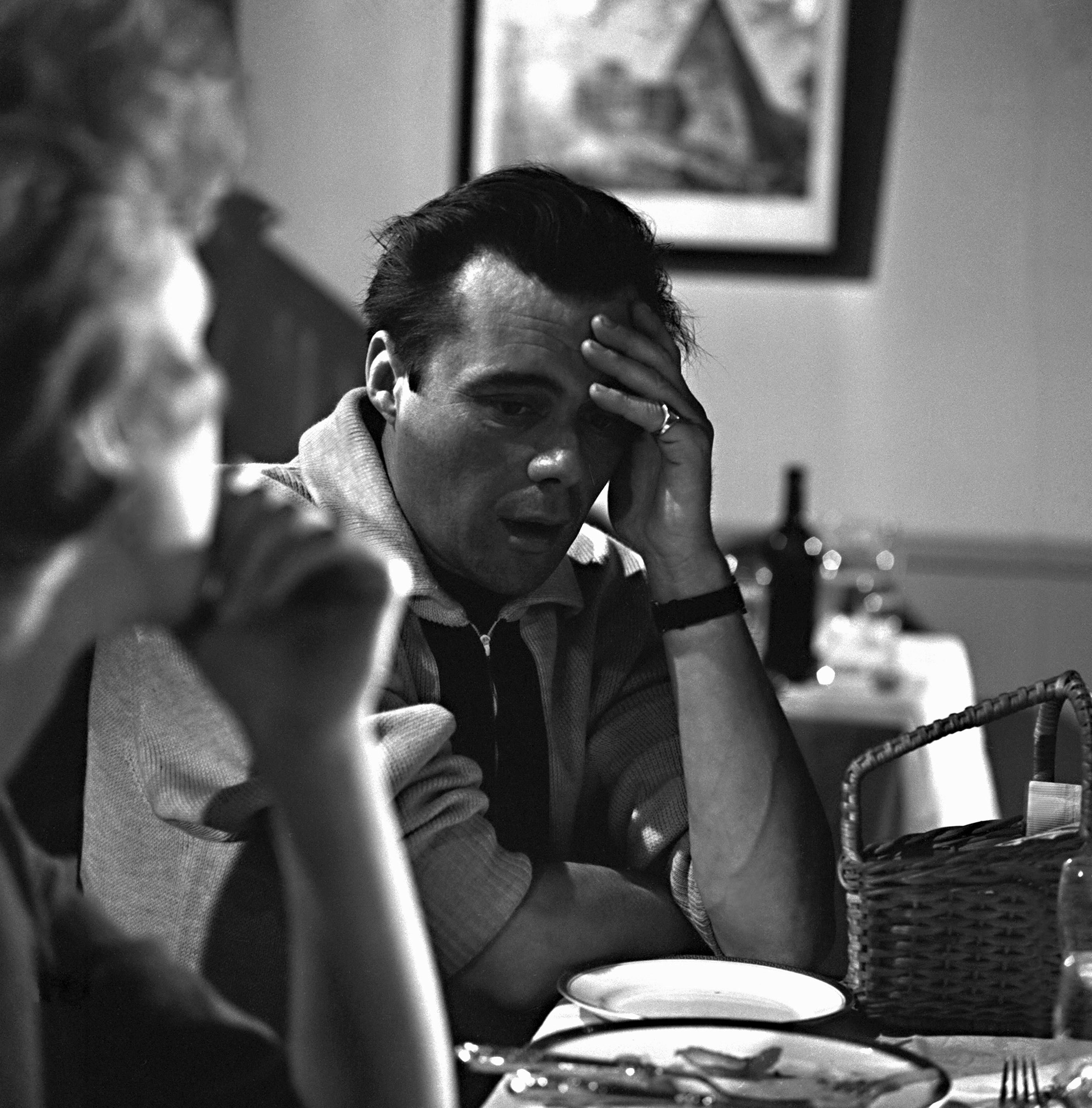 Still of Dirk Bogarde and Wendy Craig in The Servant (1963)