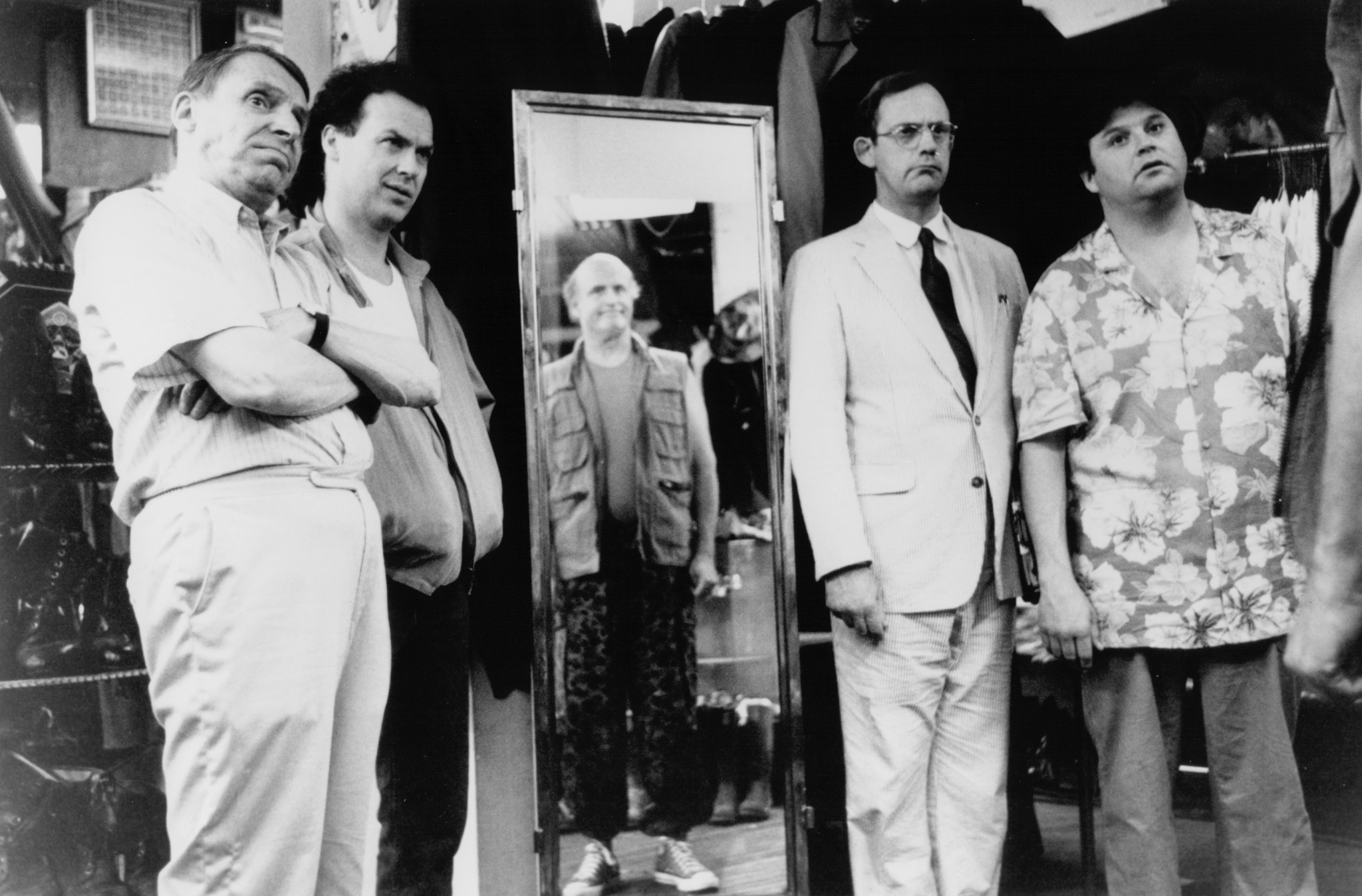 Still of Michael Keaton, Christopher Lloyd, Peter Boyle and Stephen Furst in The Dream Team (1989)