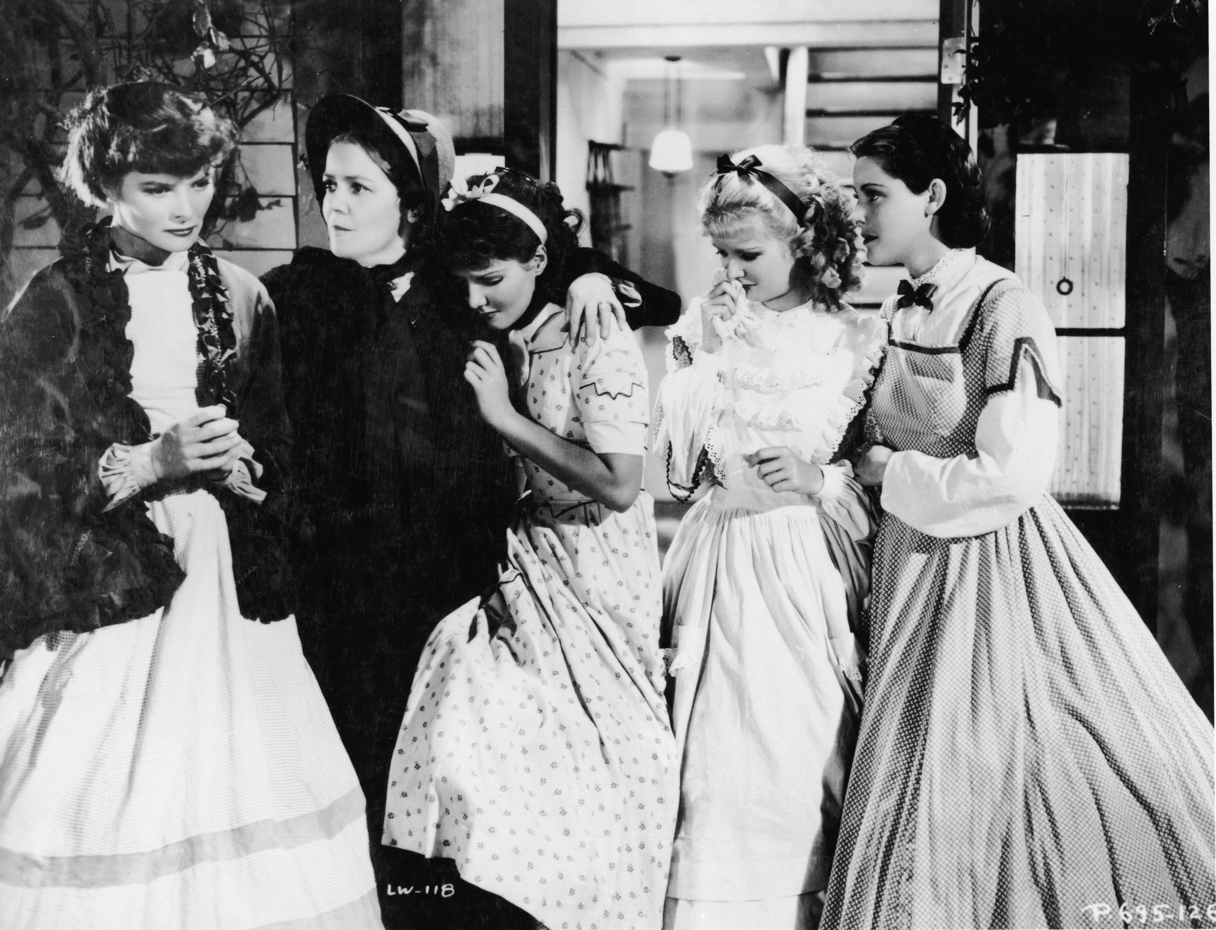 Still of Katharine Hepburn, Joan Bennett, Spring Byington, Frances Dee and Jean Parker in Little Women (1933)