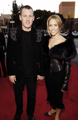 Sheryl Crow and Lance Armstrong at event of 2005 American Music Awards (2005)