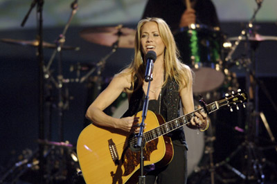 Sheryl Crow at event of 2005 American Music Awards (2005)