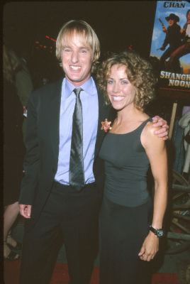 Sheryl Crow and Owen Wilson at event of Sanchajaus kaubojus (2000)