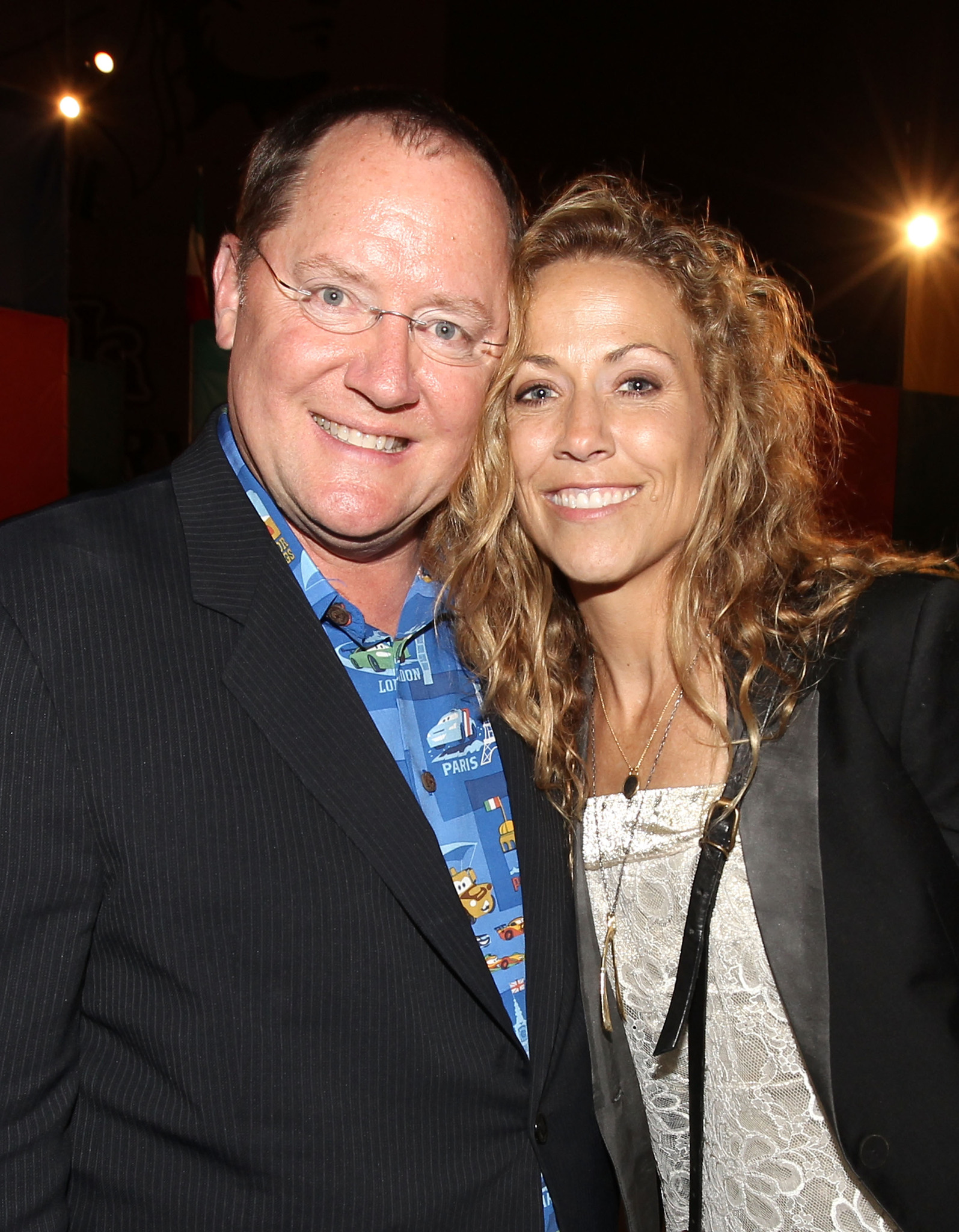 Sheryl Crow and John Lasseter at event of Ratai 2 (2011)