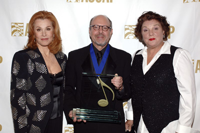 Tyne Daly, Mark Snow and Stefanie Powers